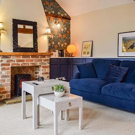 Вилла The Stables Waltham on the Wolds Экстерьер фото